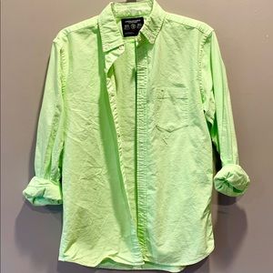 ✨3/$25✨ AEO Green Slim Fit Button Down Oxford M
